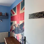 Les Continents Maison Spacieuse 4 Belles Parking Privatif Terrasse A 5 Mn A Pied Tous Commerces Et 20 Mn Omaha Et A 15 Mn De Bayeux Holiday home Le Molay-Littry