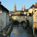 Holiday home Les Continents Maison Spacieuse 4 Belles Parking Privatif Terrasse A 5 Mn A Pied Tous Commerces Et 20 Mn Omaha Et A 15 Mn De Bayeux Le Molay-Littry