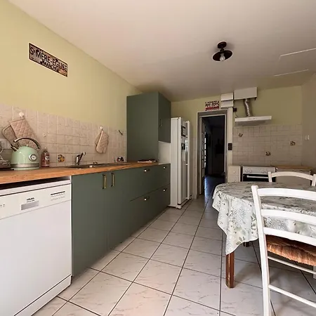Les Continents Maison Spacieuse 4 Belles Parking Privatif Terrasse A 5 Mn A Pied Tous Commerces Et 20 Mn Omaha Et A 15 Mn De Bayeux Prázdninový dům Le Molay-Littry