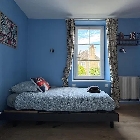 Les Continents Maison Spacieuse 4 Belles Parking Privatif Terrasse A 5 Mn A Pied Tous Commerces Et 20 Mn Omaha Et A 15 Mn De Bayeux 別荘