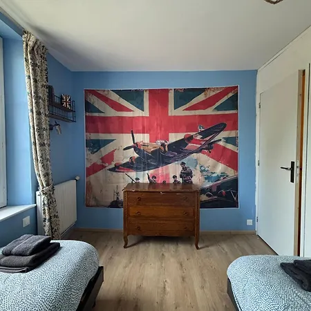 別荘 Les Continents Maison Spacieuse 4 Belles Parking Privatif Terrasse A 5 Mn A Pied Tous Commerces Et 20 Mn Omaha Et A 15 Mn De Bayeux Le Molay-Littry