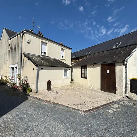 Les Continents Maison Spacieuse 4 Belles Parking Privatif Terrasse A 5 Mn A Pied Tous Commerces Et 20 Mn Omaha Et A 15 Mn De Bayeux Le Molay-Littry