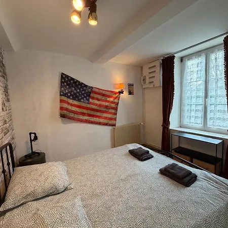 Les Continents Maison Spacieuse 4 Belles Parking Privatif Terrasse A 5 Mn A Pied Tous Commerces Et 20 Mn Omaha Et A 15 Mn De Bayeux *