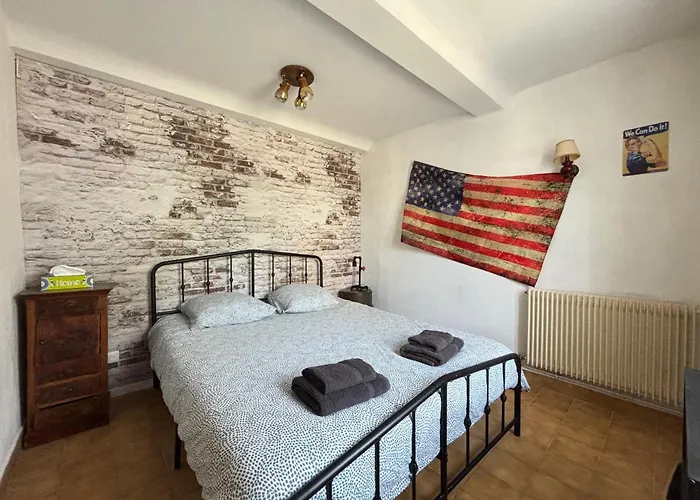 Les Continents Maison Spacieuse 4 Belles Parking Privatif Terrasse A 5 Mn A Pied Tous Commerces Et 20 Mn Omaha Et A 15 Mn De Bayeux