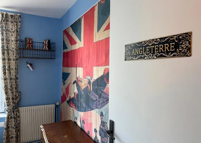 Les Continents Maison Spacieuse 4 Belles Parking Privatif Terrasse A 5 Mn A Pied Tous Commerces Et 20 Mn Omaha Et A 15 Mn De Bayeux Holiday home Le Molay-Littry