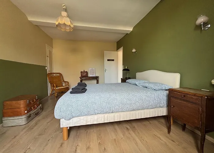 Les Continents Maison Spacieuse 4 Belles Parking Privatif Terrasse A 5 Mn A Pied Tous Commerces Et 20 Mn Omaha Et A 15 Mn De Bayeux Holiday home *