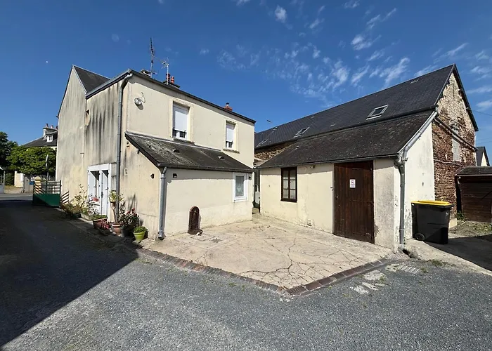 Les Continents Maison Spacieuse 4 Belles Parking Privatif Terrasse A 5 Mn A Pied Tous Commerces Et 20 Mn Omaha Et A 15 Mn De Bayeux Le Molay-Littry