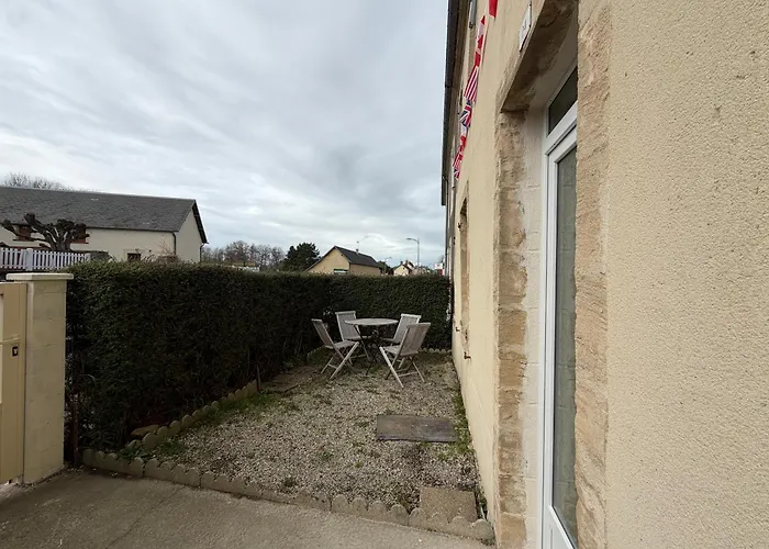 Holiday home Les Continents Maison Spacieuse 4 Belles Parking Privatif Terrasse A 5 Mn A Pied Tous Commerces Et 20 Mn Omaha Et A 15 Mn De Bayeux